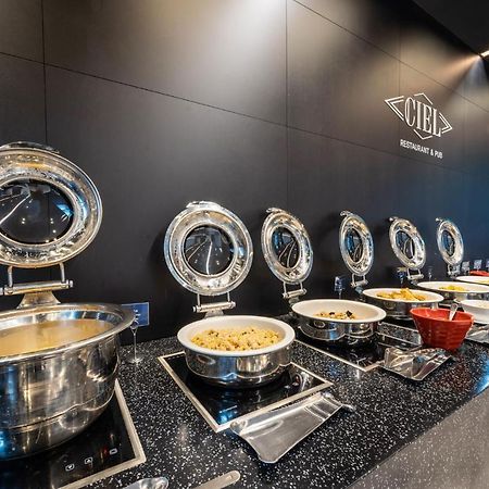 Incheon Airport Legend Hotel מראה חיצוני תמונה