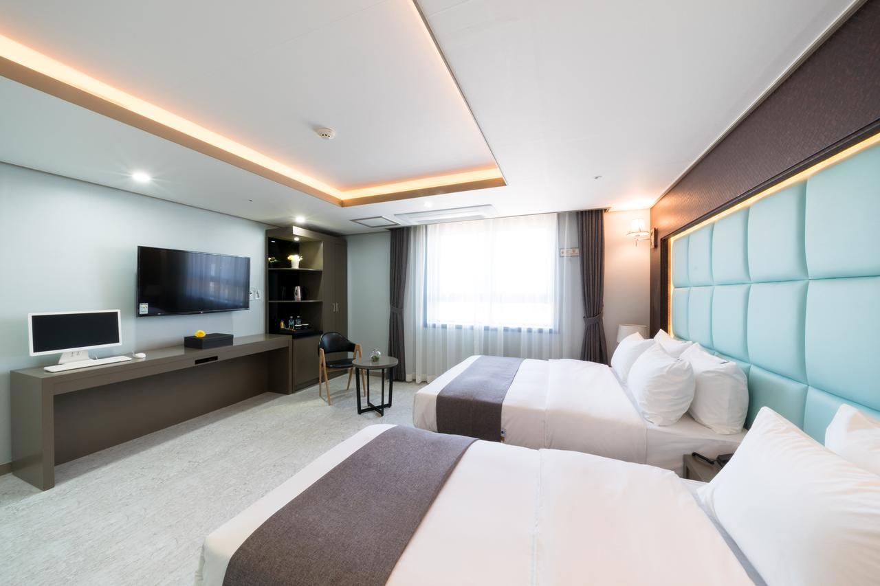 Incheon Airport Legend Hotel מראה חיצוני תמונה