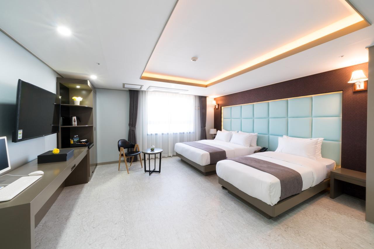 Incheon Airport Legend Hotel מראה חיצוני תמונה