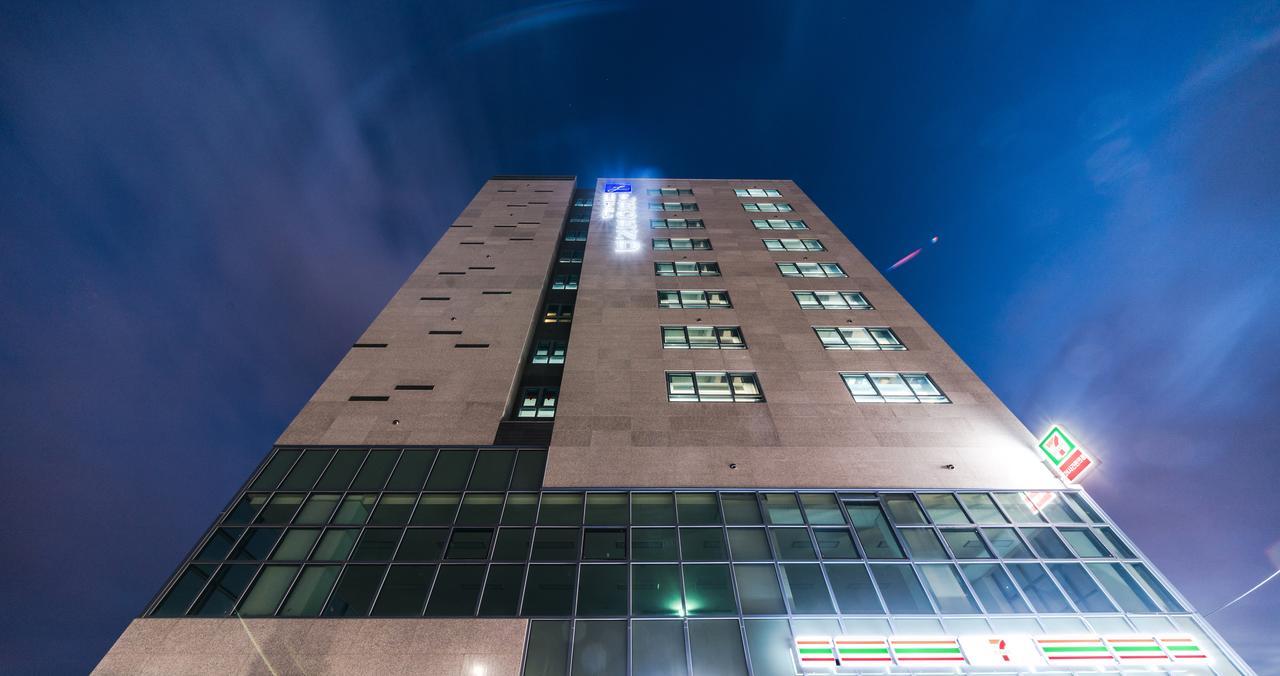 Incheon Airport Legend Hotel מראה חיצוני תמונה