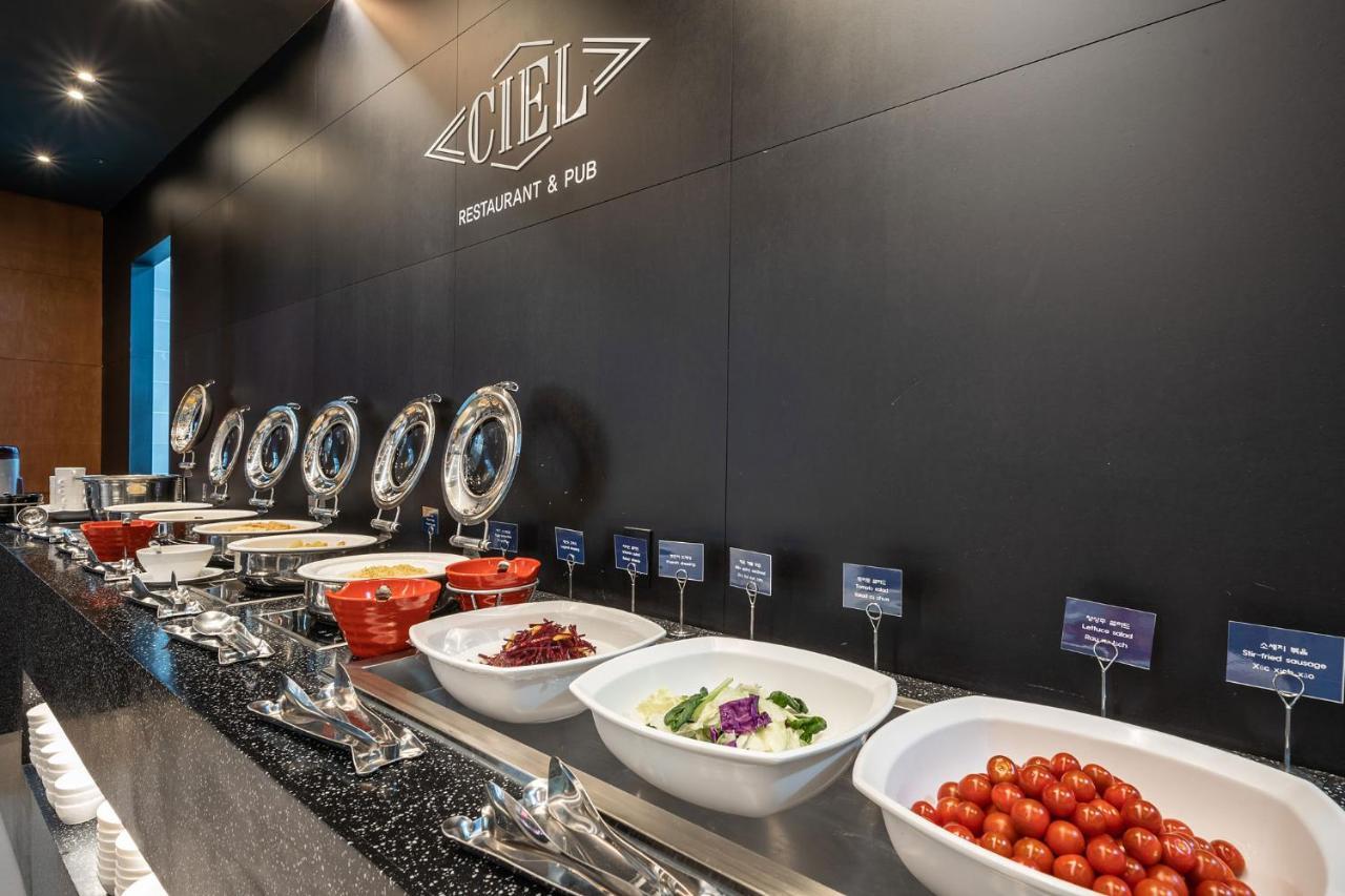 Incheon Airport Legend Hotel מראה חיצוני תמונה